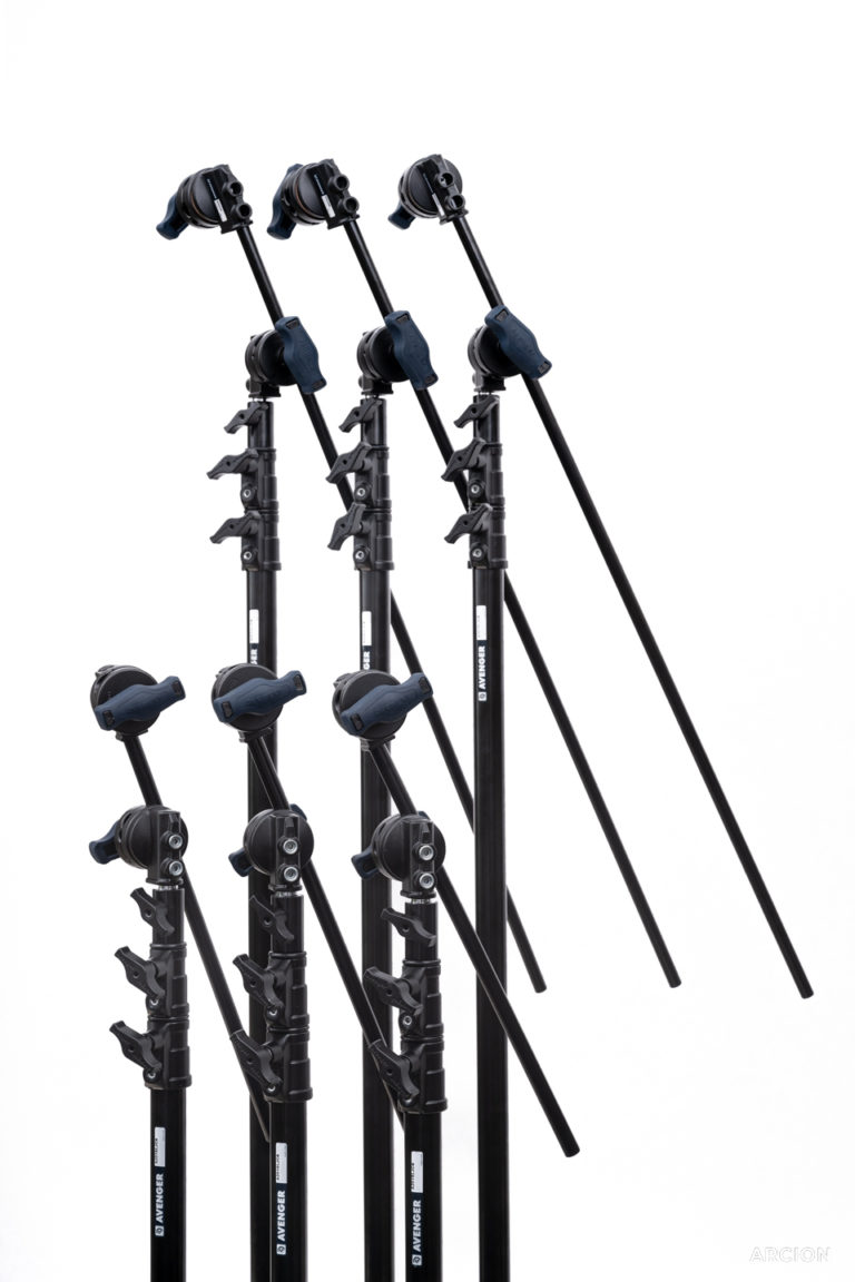 ライトスタンド一本にこだわる理由 ── お客様の商品を守り、最高の光をつくる